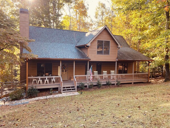 Front of home with wide porch