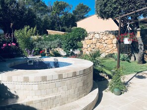 Bubbelpool utomhus