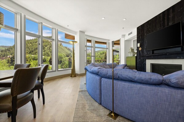panoramic views