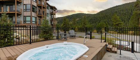 306 Clearwater Lofts - a SkyRun Keystone Property - 