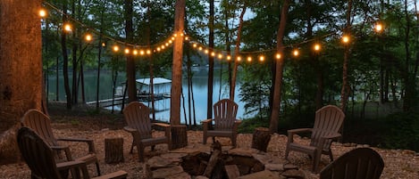 Make memories around the fire pit at dusk while enjoying the sounds of nature.