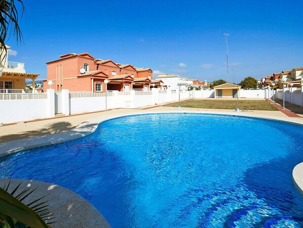 Schwimmbad, Eigentum, Blau, \"Stadt, Resort, Urlaub, Azurblau, Grundeigentum, Gebäude, Haus