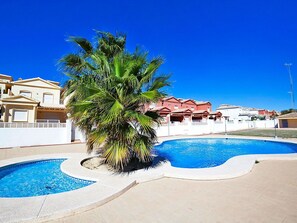Eigentum, Schwimmbad, Blau, Urlaub, Azurblau, Grundeigentum, Resort, Haus, Gebäude, \"Stadt
