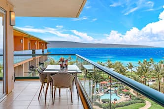Maui Resort Rentals: Honua Kai Konea 713 - Stunning 7th Floor Ocean View 2BR w/ Deluxe Corner Floor Plan