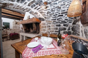 Dining room 2