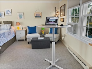 Kitchen table doubles as a work station- 69 Beaten Path Unit #8 Dennis Port Cape Cod - New England Vacation Rentals