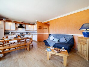 Furniture, Building, Comfort, Wood, Table, Living Room, Flooring, Interior Design, House, Floor