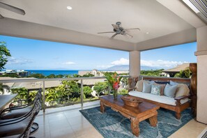 180 degree views of the Pacific Ocean, Lanai, Molokini, kaho'olawe