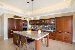 Fully Stocked Kitchen