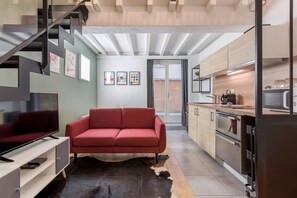 Appartement avec patio, 1 chambre, meubl&#233;