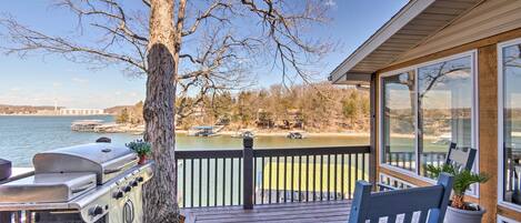 Lake Ozark Vacation Rental | 3BR | 2.5BA | 1,670 Sq Ft | Stairs Required