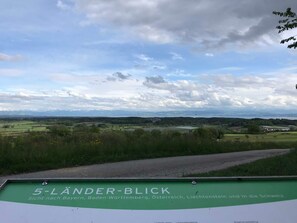 Fünfländerblick oberhalb von Hepbach mit herrlichem Seeblick