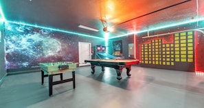 Spielezimmer