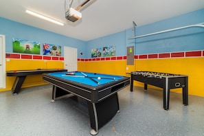 Spielezimmer