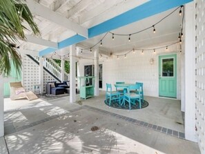 Floor, Indoors, Chair, Furniture, Architecture