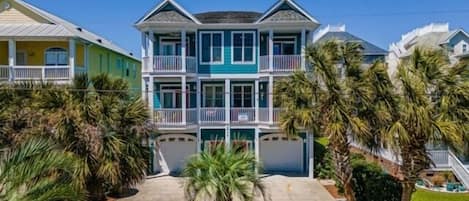 Building, House, Outdoors, Neighborhood, Urban