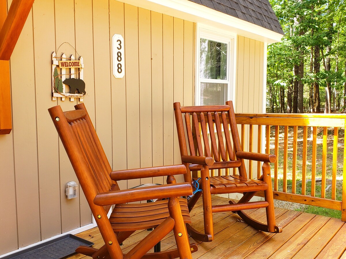 Adorable Long Island Cottage