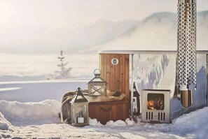 Hot Tub Winter