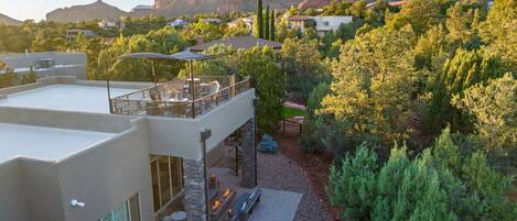 Red Rock Leisure Rooftop views 360 degrees.