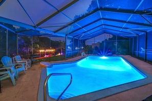 Spacious open kitchen, perfect for gatherings.