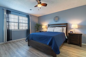 Bedroom 1~ Queen Size Bed