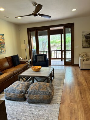 Living room with view to back porch