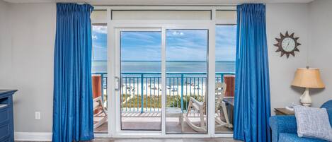 Living room ocean view