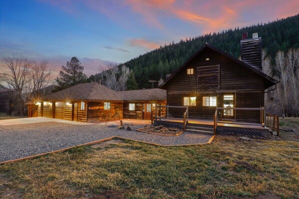 The Cabin by North Creek