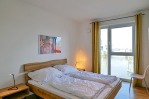 Haus Yachthafen, KY7