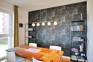 Haus Yachthafen, KY7