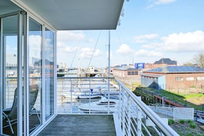 Haus Yachthafen, KY7