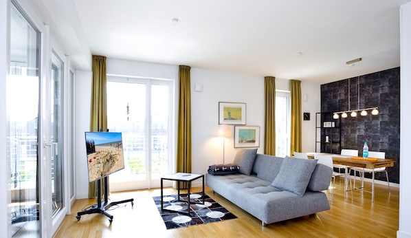 Haus Yachthafen, KY7