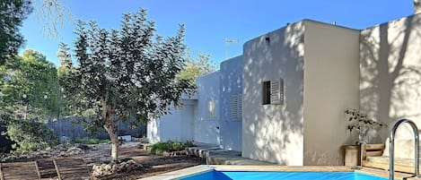 Casa de vacaciones en Ibiza con piscina. Lugar ideal para desconectar naturaleza