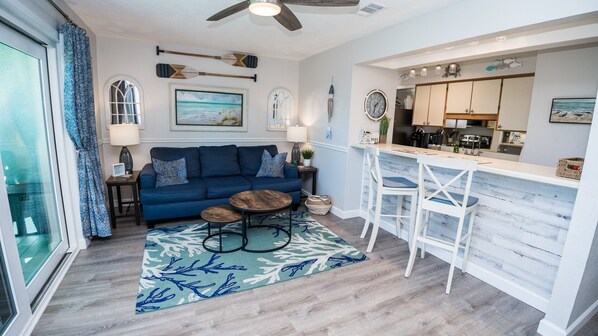 Welcome to the Beach Condo!