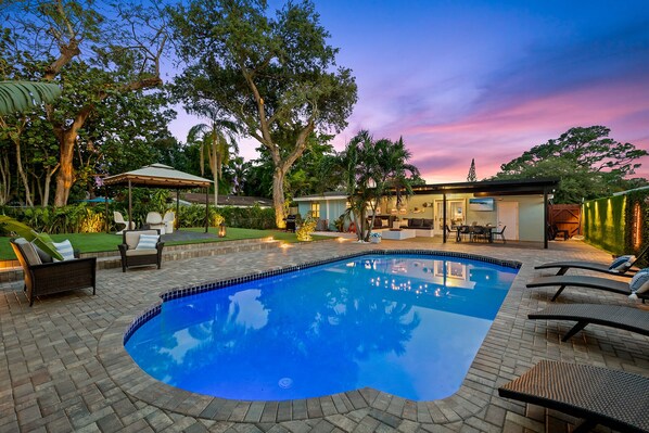 Pool (1)