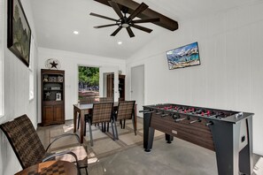 Outdoor Game Room w/foosball table