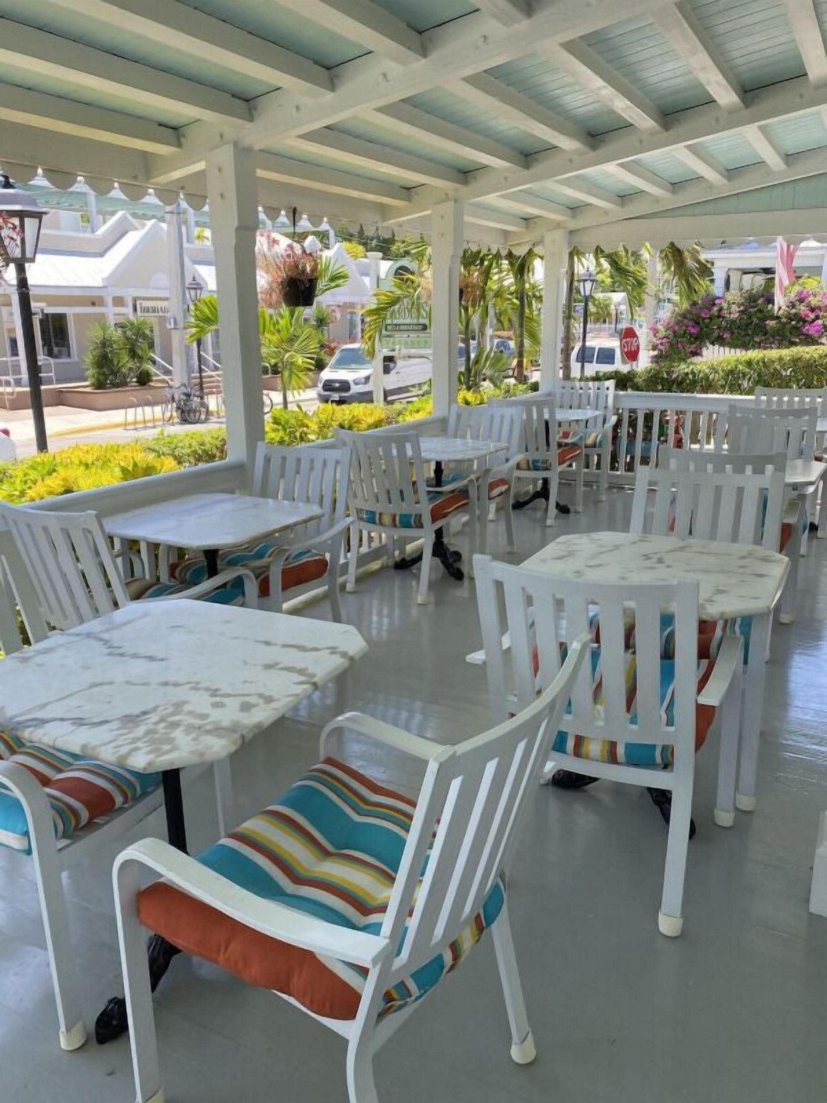 3 x Avalon Two Queens – Adults Only at The Guesthouses at Southernmost Beach