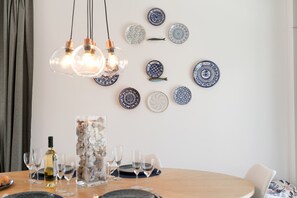 Dining room details