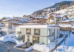 Ciel, Bâtiment, Neige, Fenêtre, Monde, Montagne, Maison, Gelé, Design Urbain, Zone Résidentielle