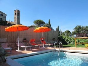 Water, Sky, Plant, Property, Building, Swimming Pool, Tree, Umbrella, Shade, Outdoor Furniture