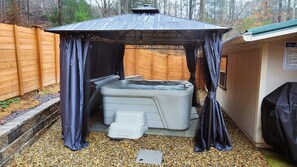 7 Person Hot tub!