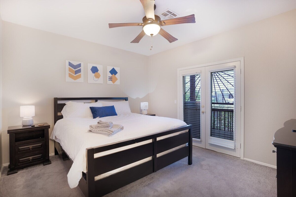 3422 e university 20 · Fantastic 2 Bed Townhome in Central Mesa