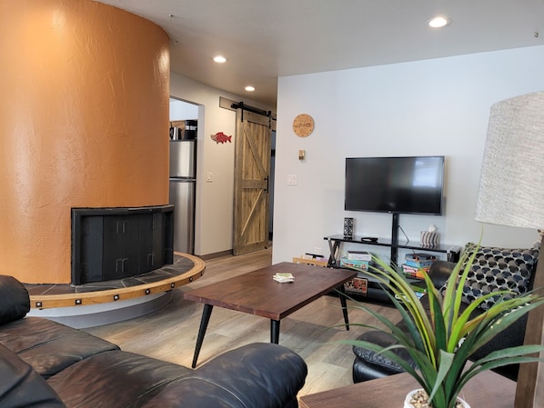 Living room.
