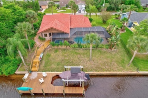 GORGEOUS RANCH WATER FRONT HOME 