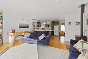 Open plan living and kitchen room