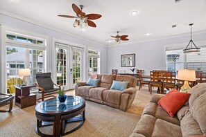 Spacious and relaxing living room