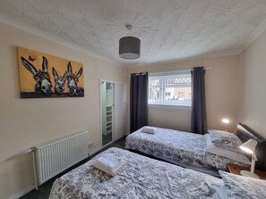 Twin Room 2 with two single beds