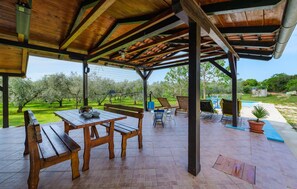 balcony-terrace