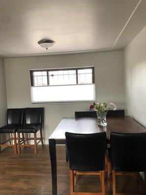 Dining room area 