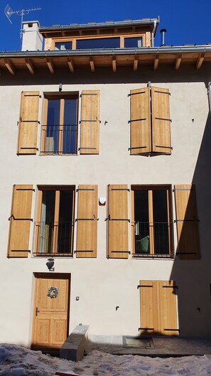 Exterior detail